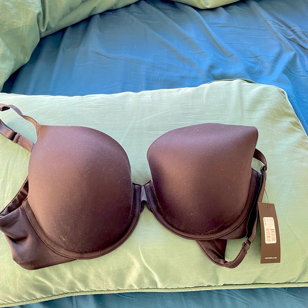 Black Bra 40DD BNWT